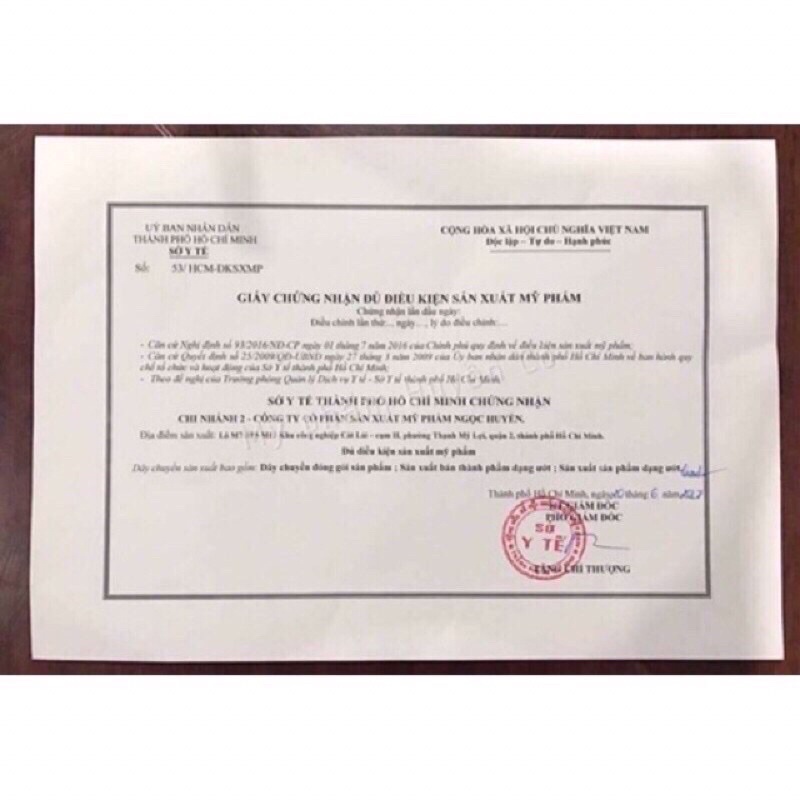 KEM CHỐNG NẮNG HUYỀN CÒ