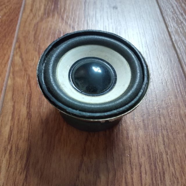 Loa 4ohm 5w đường kính 5cm , rất thích hợp chế loa Bluetooth mini