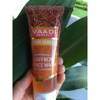 saffron face wash_vaadi_sữa rửa mặt giúp sáng da