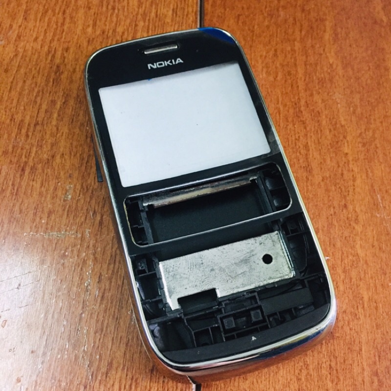 Vỏ cho điện thoại Nokia 302 không phím