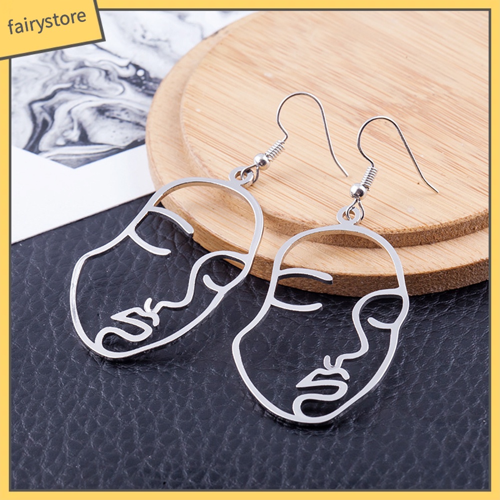 Hoa tai kim loại thiết kế độc đáo cá tính cho nữ