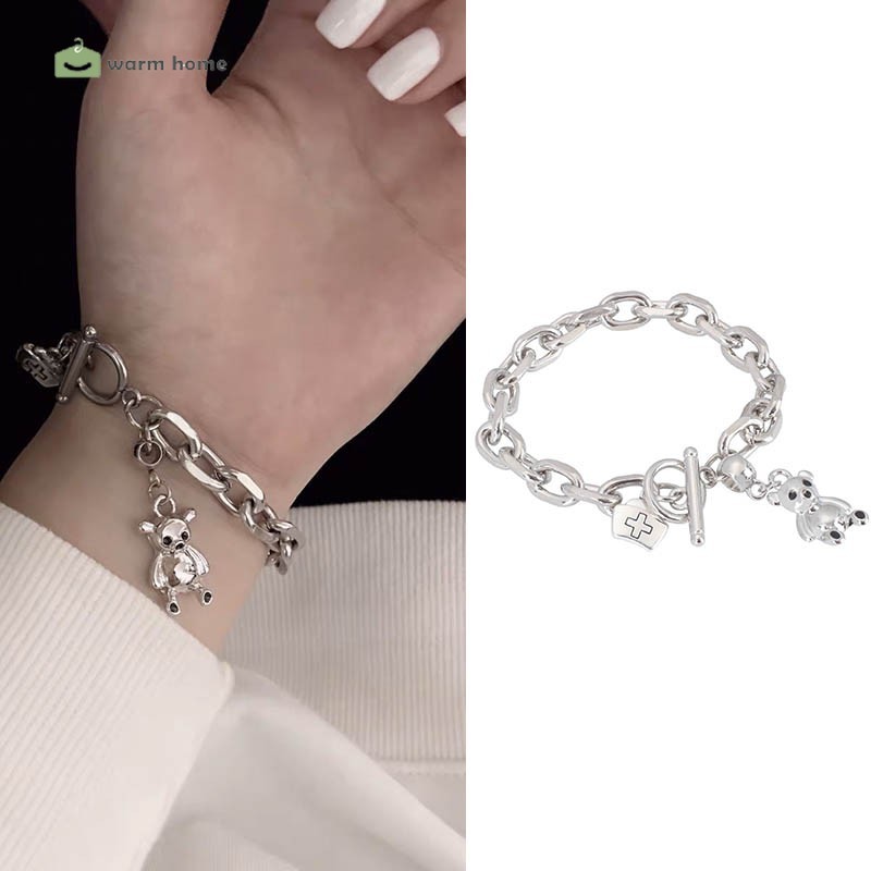 Vòng Tay Kim Loại Thiết Kế Mặt Hình Gấu Y Tá Dễ Thương