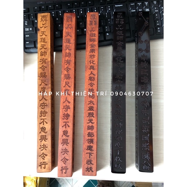 Thần xích - Thiên bồng xích ( loại dài), kích thước 38cm , nhiều loại gỗ