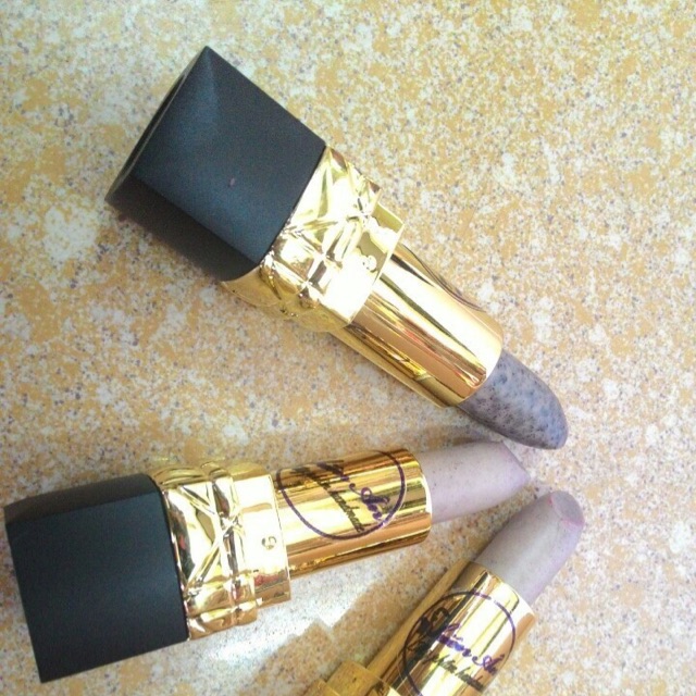 Son tẩy tế bào chết