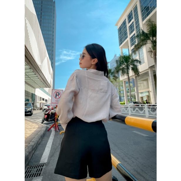 Quần short ngắn cơ bản xếp li thời trang GAGO màu đen GO3793