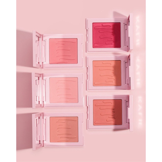 Kylie Jenner - Phấn Má Hồng Kylie Pressed Blush Powder 7.5g