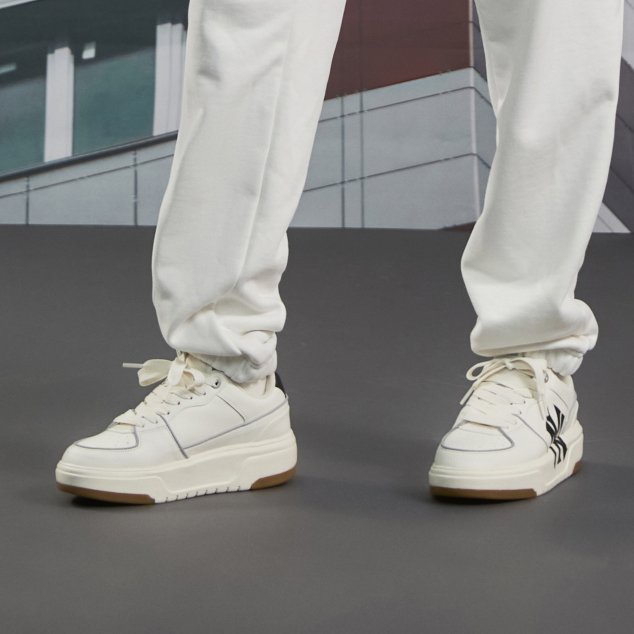 Giày MLB Chunky Liner Chính Hãng 🔴SIMPLE SNEAKER🔴 MLB Chunky Liner Low New York Yankees Ivory