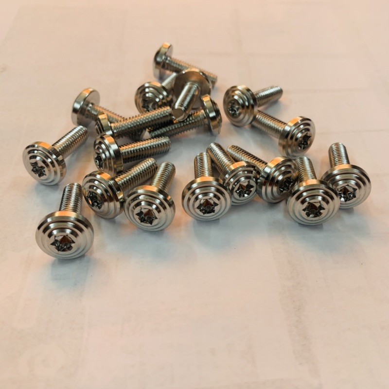 ỐC INOX MẪU XOẮN THÁI 6li20