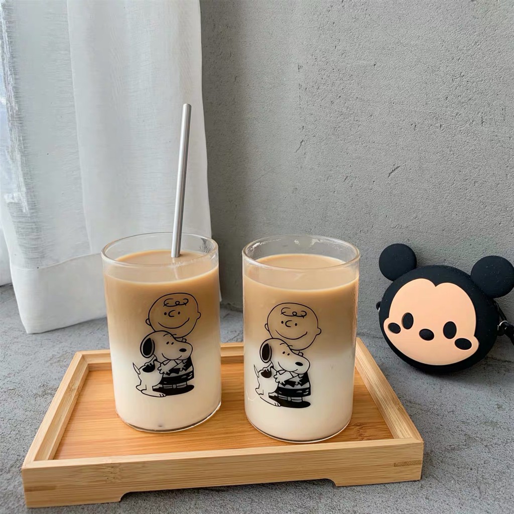 Ly Thủy Tinh Uống Sữa / Nước Trái Cây In Hình Snoopy Dễ Thương