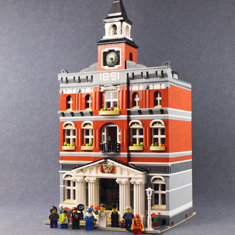 Đồ chơi Lắp ghép Mô hình Modular Houses town hall 15003 Tòa Thị Chính 99011