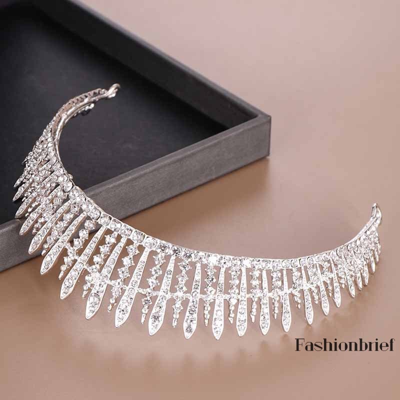 Vương miện đính pha lê giả sang trọng dành cho cô dâu