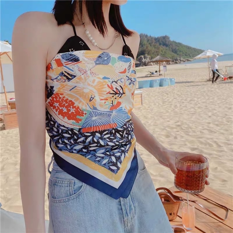Khăn lụa vuông đa năng cao cấp Bandana cho nàng tha hồ biến tấu size 70.70-Tiệm Cói Cô Lê