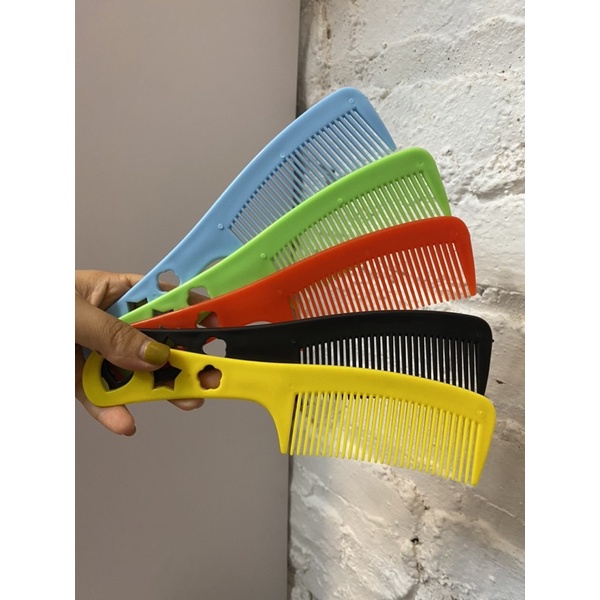 Lược Nhựa Chải Tóc Gỡ Rối Nhiều Màu Sắc Dành Cho Mọi Lứa Tuổi Phụ Kiện Tóc