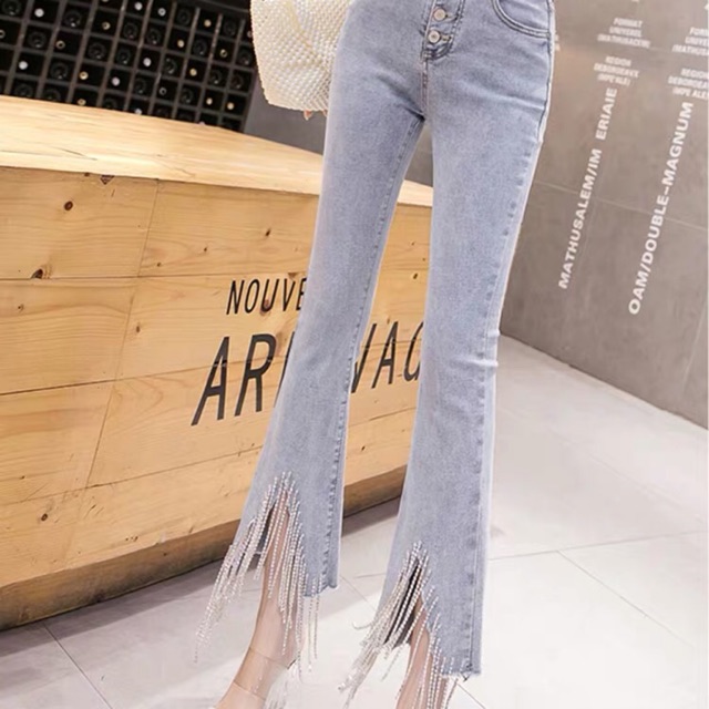Quần Jeans Tua Rua Ống Loe