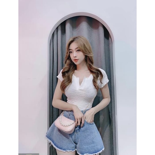 Áo Xốp Cổ Tròn Có Cúc Siêu Mát Hot Hit Y Hình