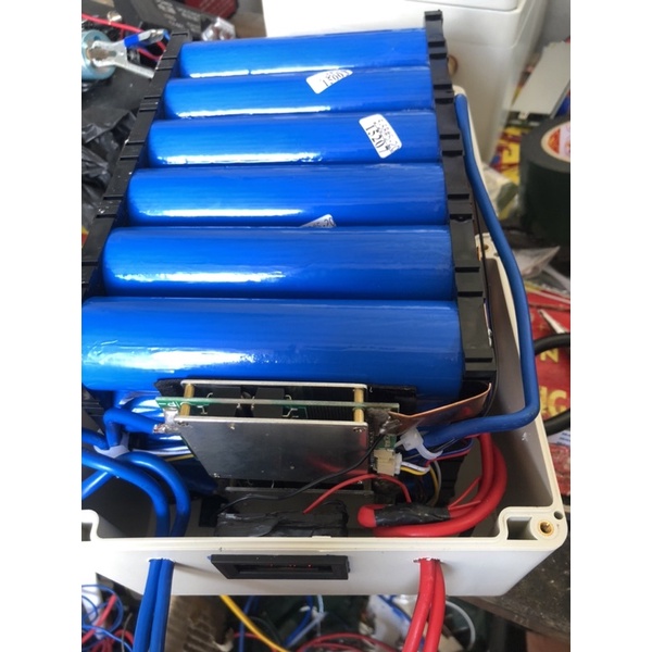 Binh pin lithium 13.2v 90ah