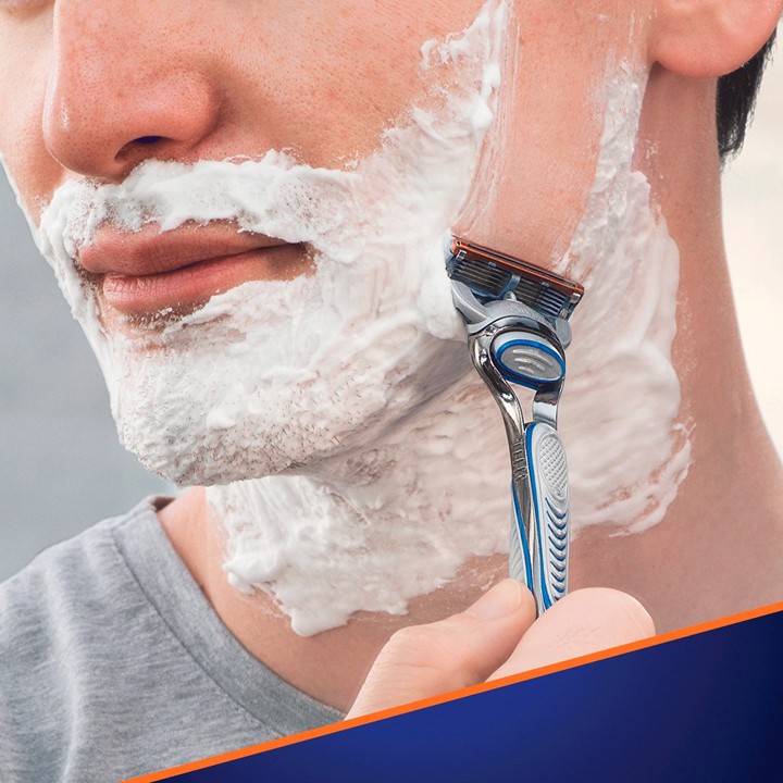 Dao cạo râu Gillette Fusion 5 lưỡi