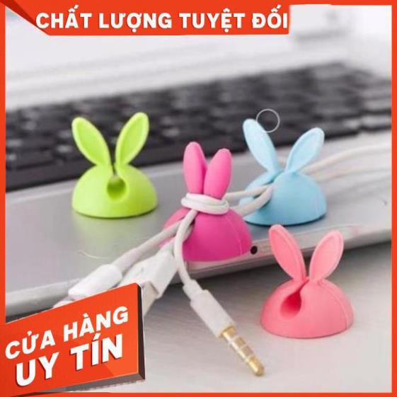 Combo 4 Kẹp Dây Điện Silicon Tai Thỏ con xinh xắn giữ dây cáp,dây điện,tai nghe điện thoại,laptop K136