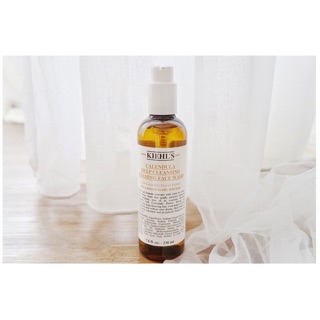 Sữa rửa mặt Kiehl’s hoa cúc Calendula
