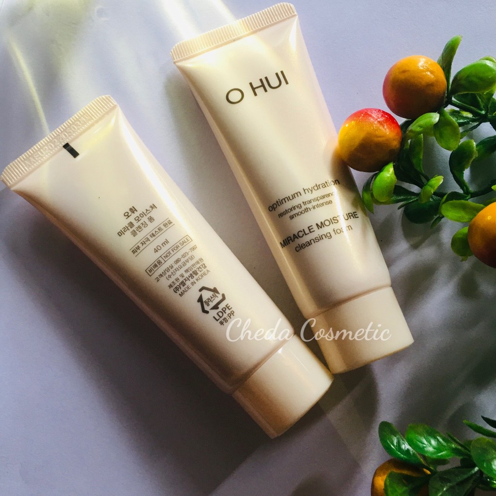 SỮA RỬA MẶT OHUI HỒNG MIRACLE MOISTURE CLEANSING FOAM 40ML