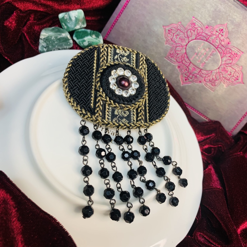 Ghim cài vải đan đính trai đá sáng pha lê phong cách Nhật Bản | Brooches Vintage | Si Nhật | Japan | 2HAND