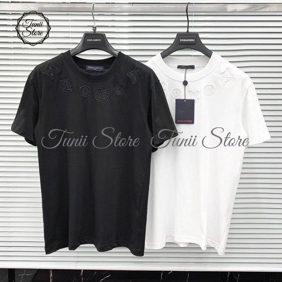 TNI12703 Áo Thun Nam Nữ Cổ Tròn LV Trơn Phối Thêu Chữ Quanh Cổ - Áo Phông Đôi Nam Nữ - Tunii Store