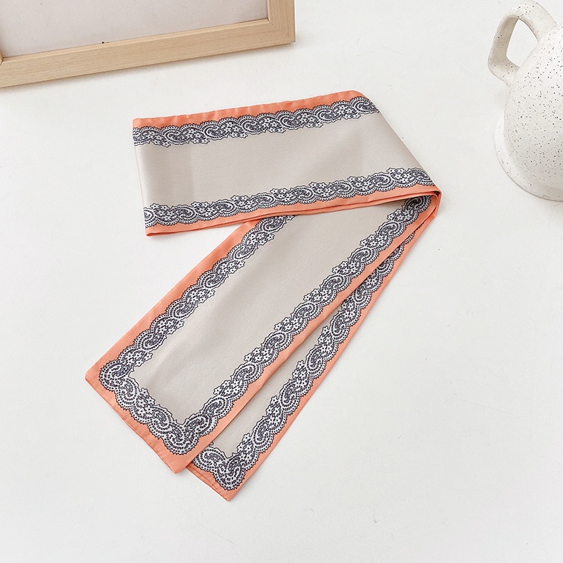 Khăn Choàng Cổ Họa Tiết Chấm Bi Dễ Thương Dành Cho Nữ