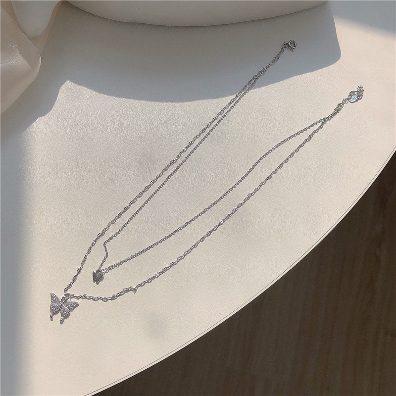 Vòng cổ hai lớp đính đá hình bướm phong cách Hàn Quốc