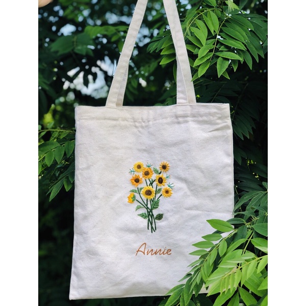 Túi tote vải canvas thêu tay handmade hoạ tiết (có khóa kéo)