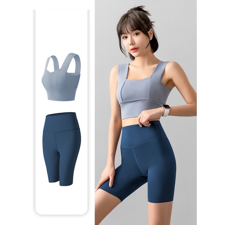 Set bộ đồ tập gym nữ 2 món, áo bra và quần lửng co giãn 4 chiều, ôm dáng, tôn body