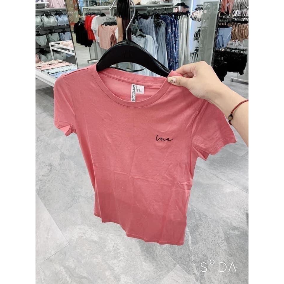 Áo phông HM thêu chữ love Mỹ Tâm / Áo phông trơn