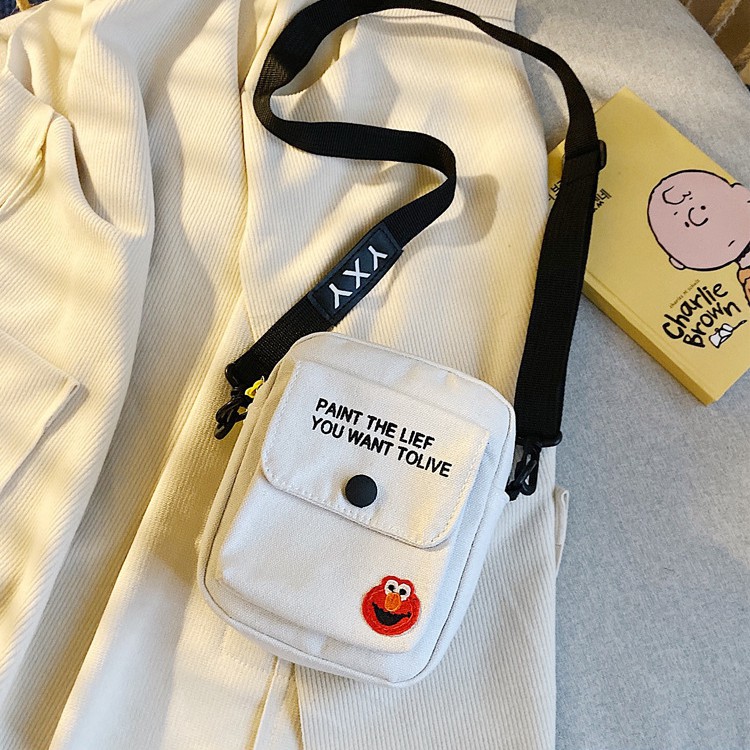 Túi đeo chéo phong cách Ulzzang Hàn Quốc cá tính bắt mắt phù hợp đi làm đi chơi dã ngoại đựng điện thoại đồ trang điểm