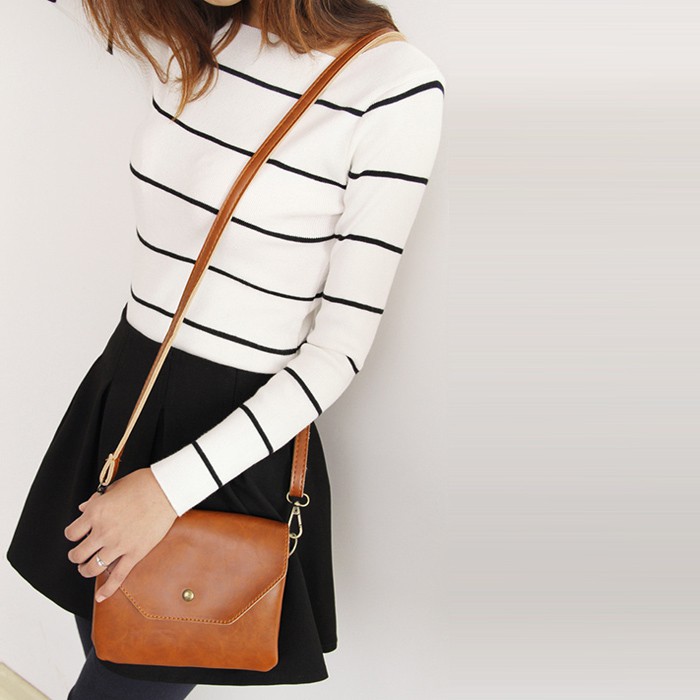 Áo len nữ xinh xắn họa tiết kẻ sọc