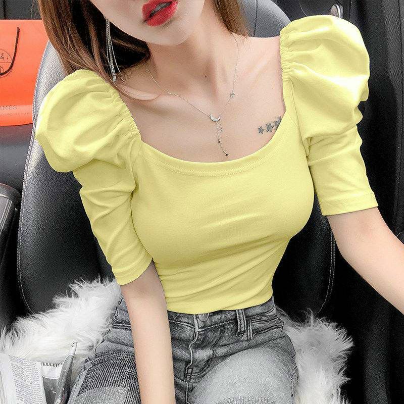 Áo thun kiểu cổ U tay ngắn phồng(A15