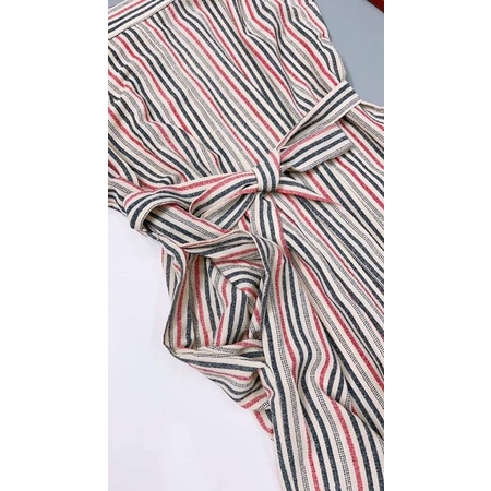 Jumpsuit Monteau tay cánh tiên