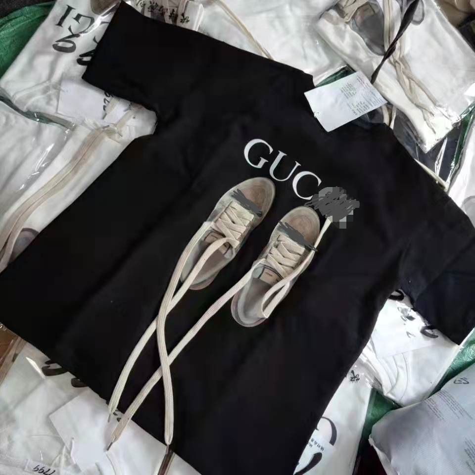 Áo thun nữ tay lỡ hình giày form rộng phông unisex tay ngắn