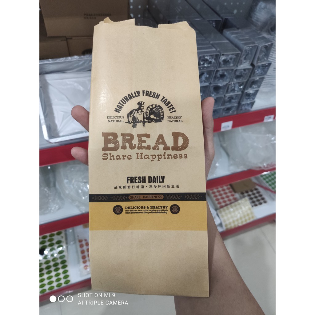 100 túi Bánh Mì Hoa Cúc 300gr Bread ( 100 túi +-5 )   - Tặng 100 Tem