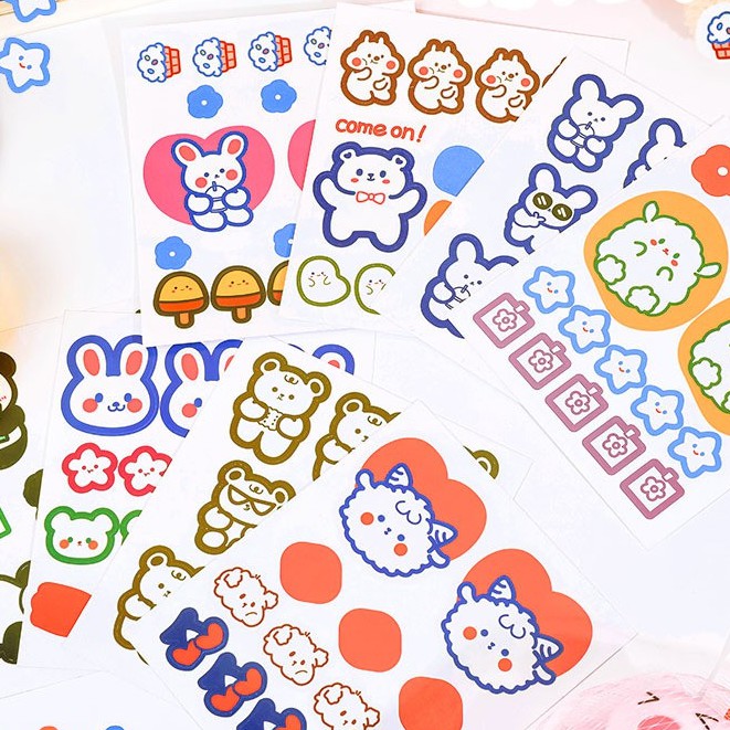 Miếng Sticker Chống Nước PVC Hình Gấu Xinh Xắn