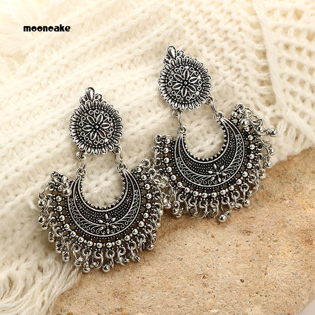 Đôi khuyên tai hợp kim kích thước 5.9cm x 3.9cm trang trí tua rua phong cách bohemian cổ điển cho nữ
