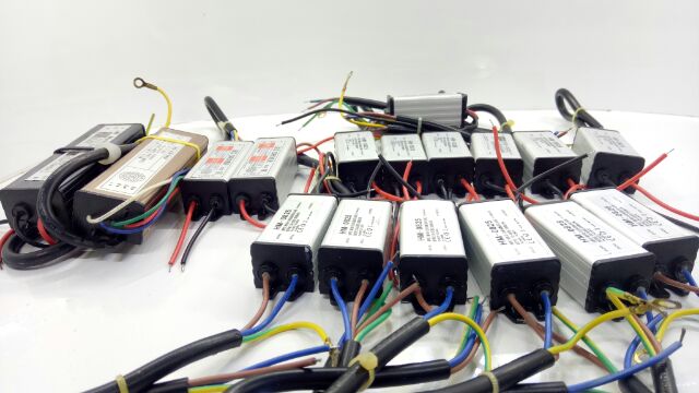 Constant current LED driver, hàng cũ tháo công trình!