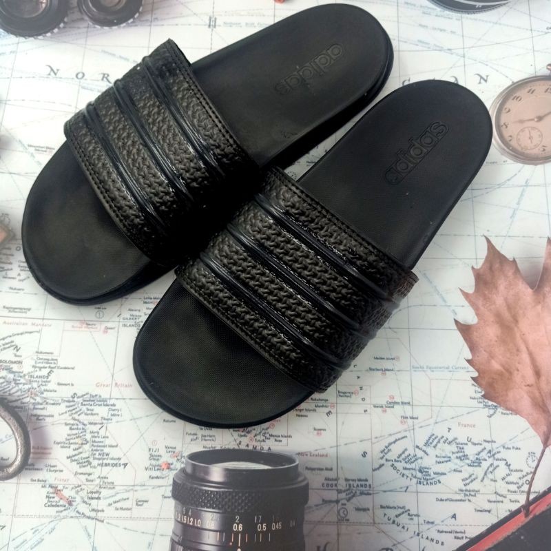 Dép adidas nam quai ngang