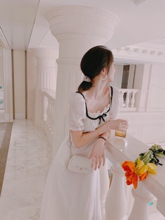 ĐẦM MIDI TRẮNG NƠ NGỰC (KÈM HÌNH THẬT)