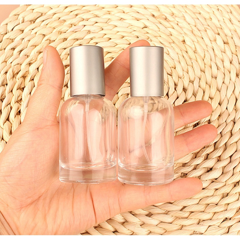Chai chiết nước hoa kiểu labô  30ml / 50ml, đi du lịch dã ngoại làm quà tặng thủy tinh cao cấp dạng xịt phun sương.