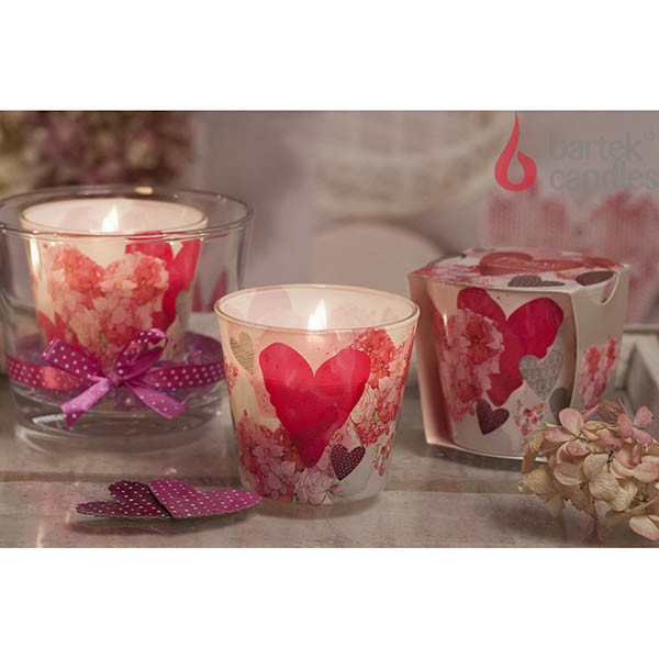 Ly nến thơm Bartek Candles BAT0587 Flowers Hearts 115g (Hương hoa păng xê)