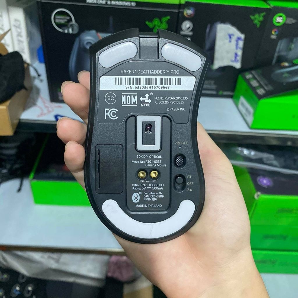 Chuột gaming không dây Razer DeathAdder v2 Pro Wireless