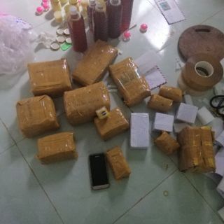 500g sữa ong chúa tươi