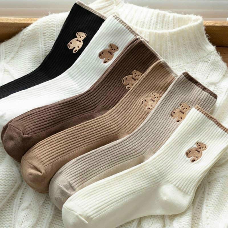 Set 6 đôi tất gấu cao cổ