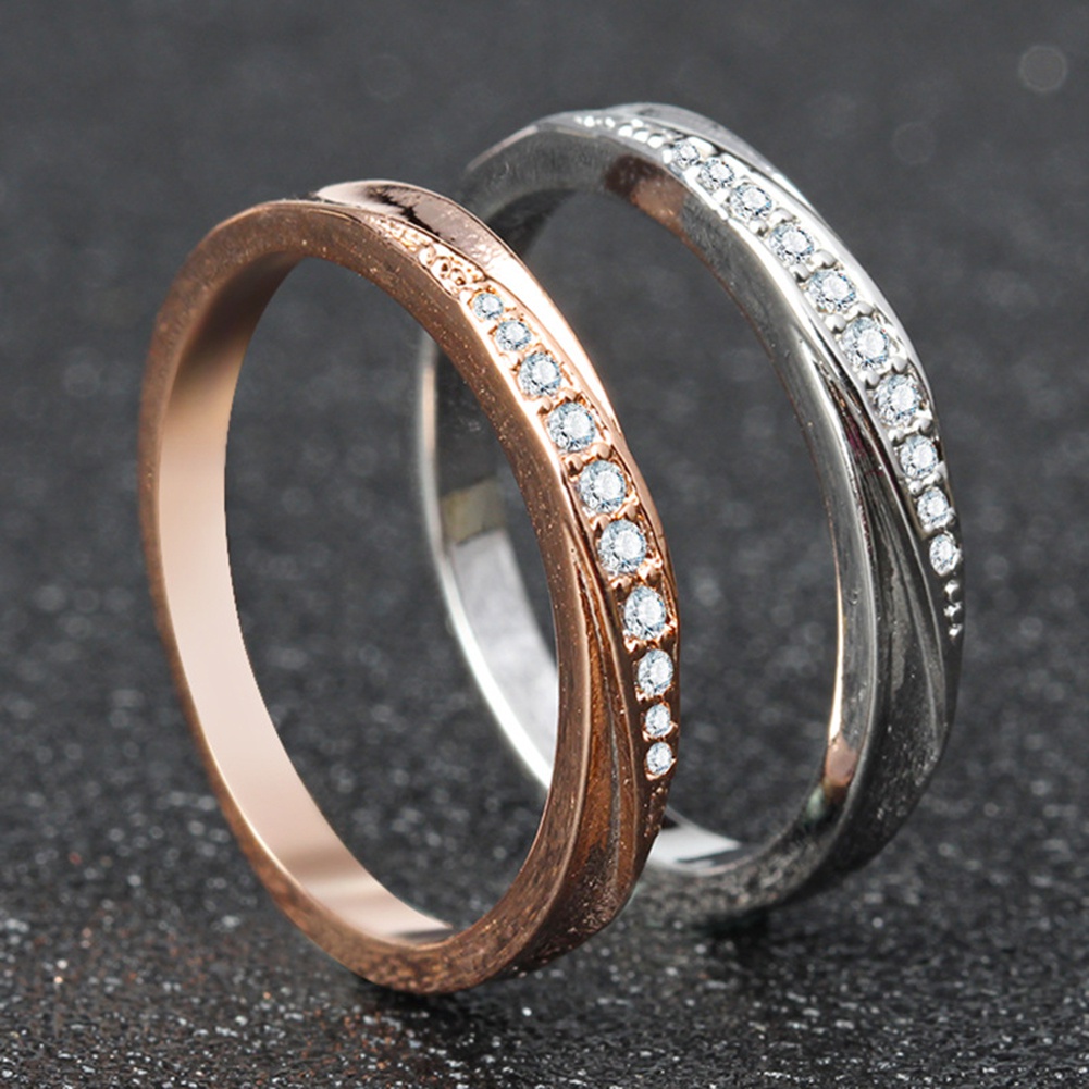 Nhẫn Đính Hôn Đính Đá Cz Hình Khối Lập Phương