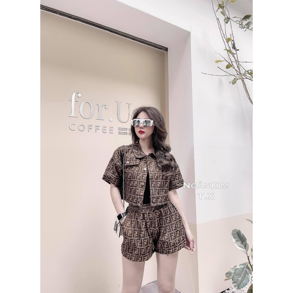 [FREE SHIP+ SIÊU GIẢM GIÁ] Sét Áo Khoác Mix Quần Sooc Cá Tính ,Trẻ Trung, Năng Động | BigBuy360 - bigbuy360.vn