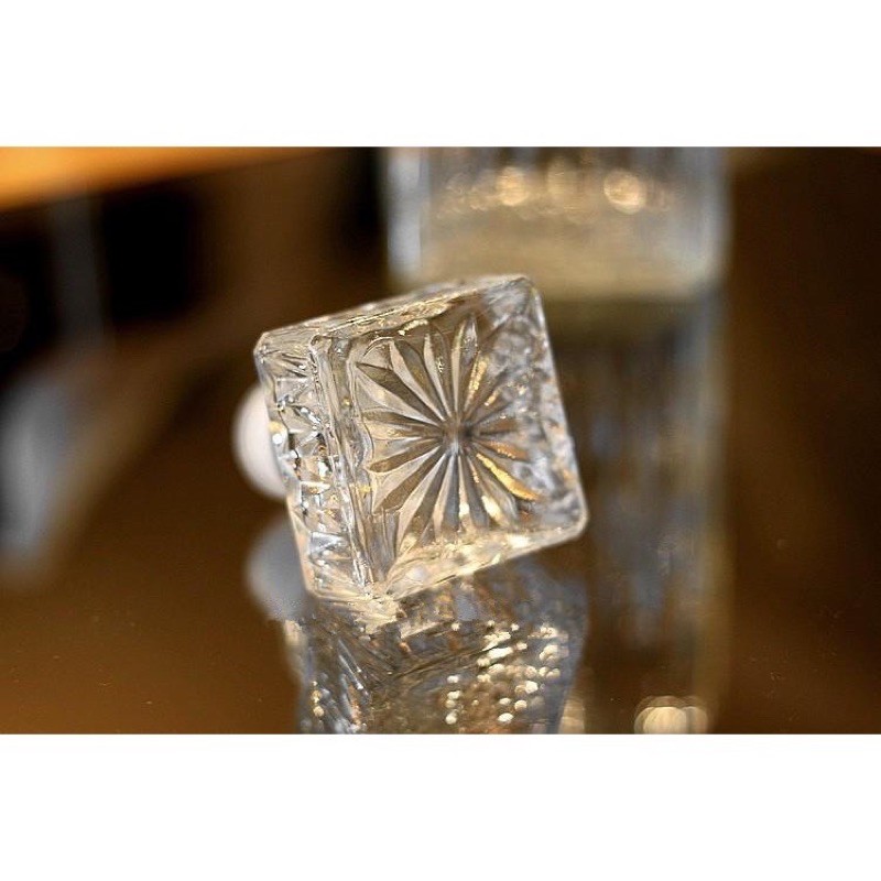 CHAI ĐỰNG RƯỢU- THUỶ TINH MẪU MỚI 750ml